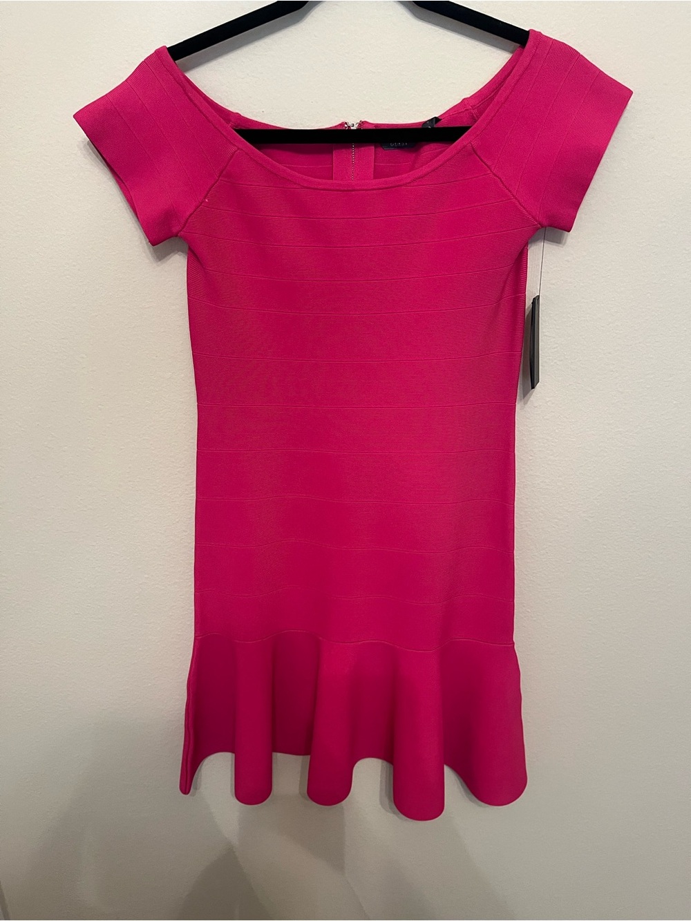 NWT Guess Pink Off-Shoulder Ruffle Hem Dress